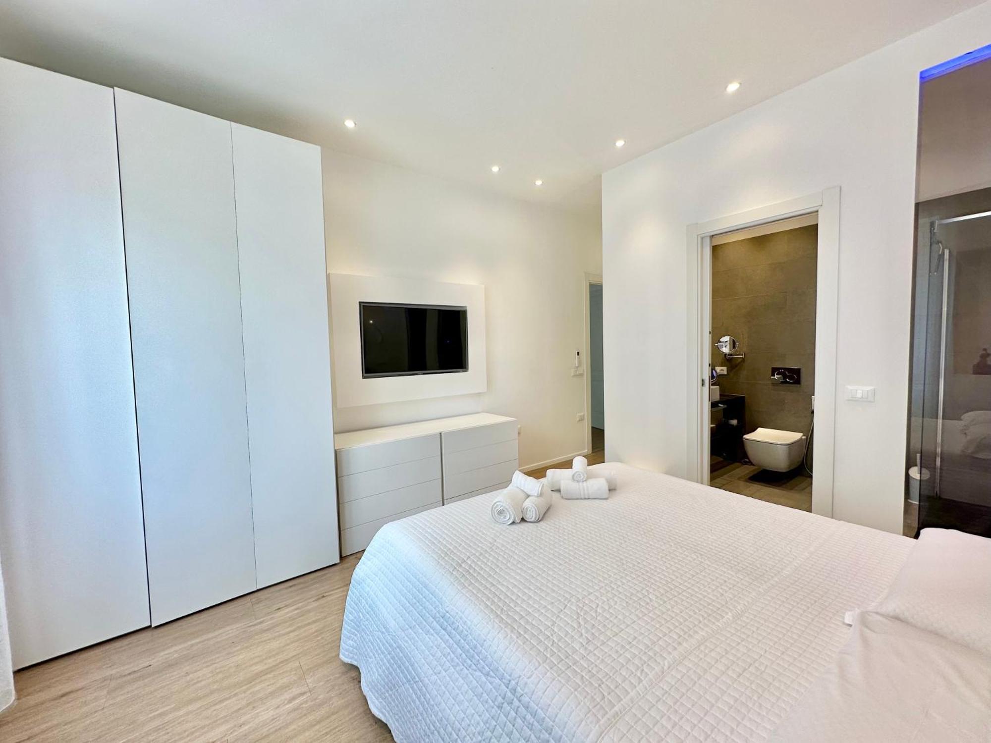 Ceo Luxury Suite Di Cagliari Exteriör bild